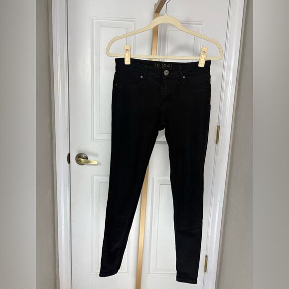 DL1961 Size 29 Emma 360 Skinny Ankle Black Denim High Waist Grunge - Picture 3 of 13